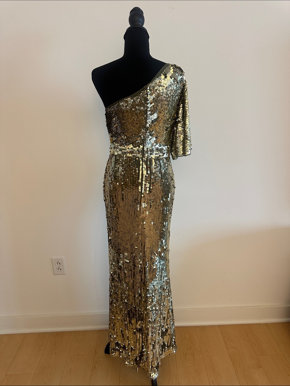 Mac Duggal Gold Sequin One-Shoulder Evening Gown - Picture 3 of 6